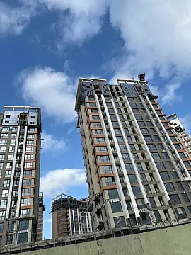 Satılır 3 otaqlı mənzil 106 m²