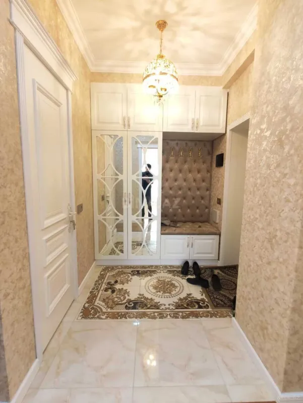 Kirayə verilir 3 otaqlı mənzil 115 m²