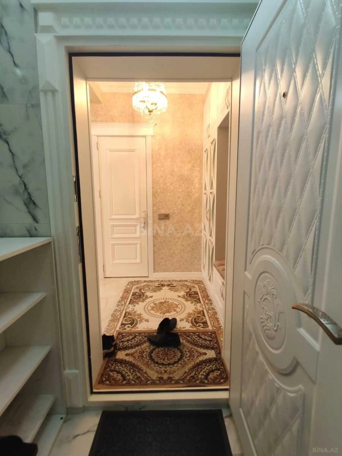 Kirayə verilir 3 otaqlı mənzil 115 m²