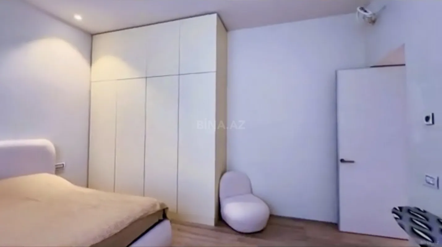Satılır 6 otaqlı həyət evi 190 m²