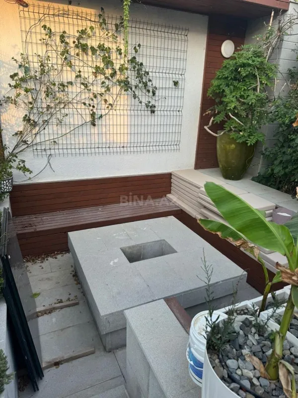 Satılır 6 otaqlı həyət evi 190 m²