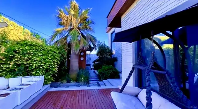 Satılır 6 otaqlı həyət evi 190 m²