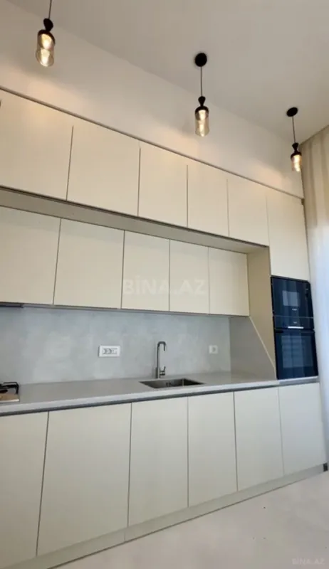 Satılır 6 otaqlı həyət evi 190 m²