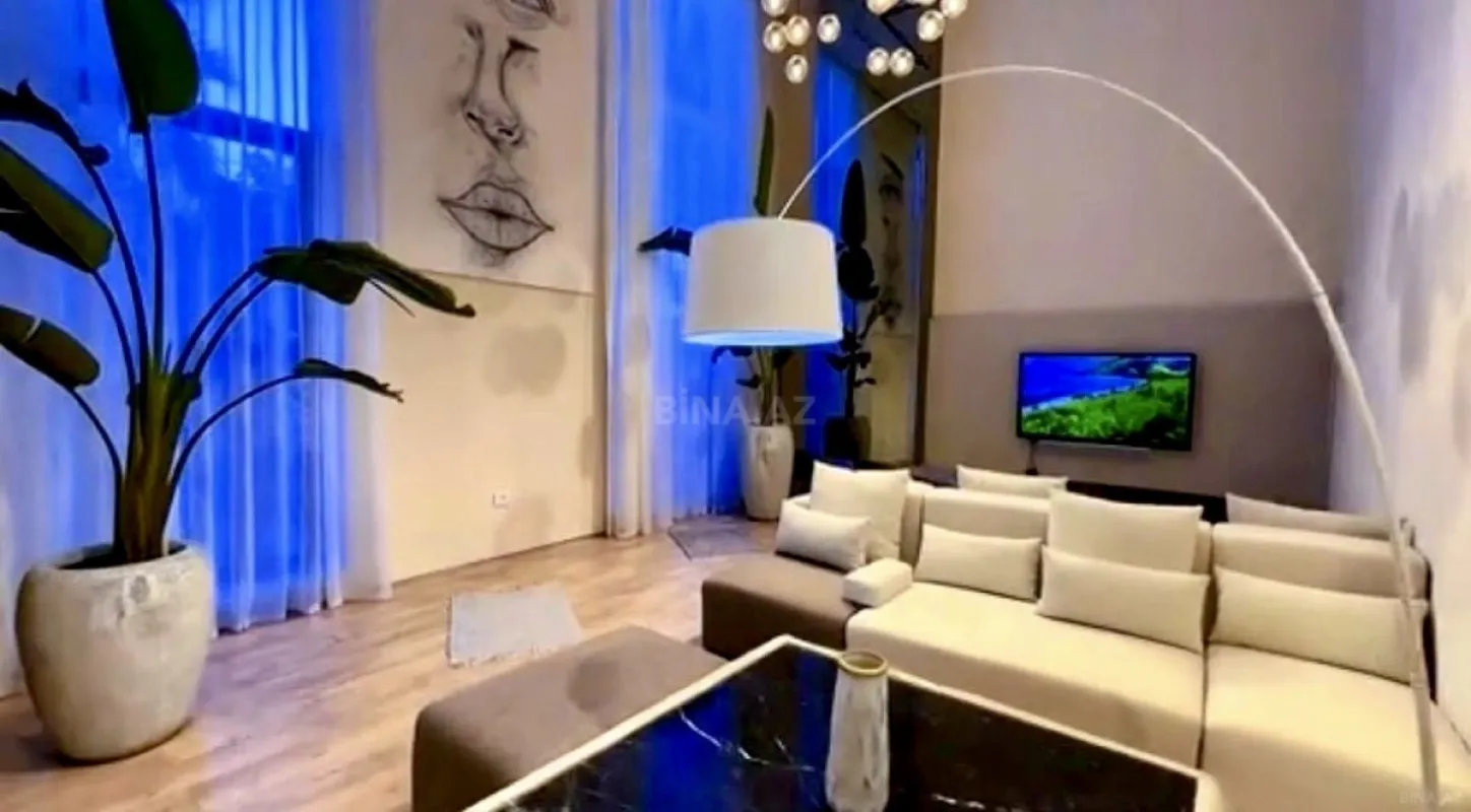 Satılır 6 otaqlı həyət evi 190 m²