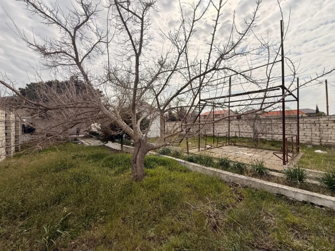 Satılır torpaq sahəsi 8 m²