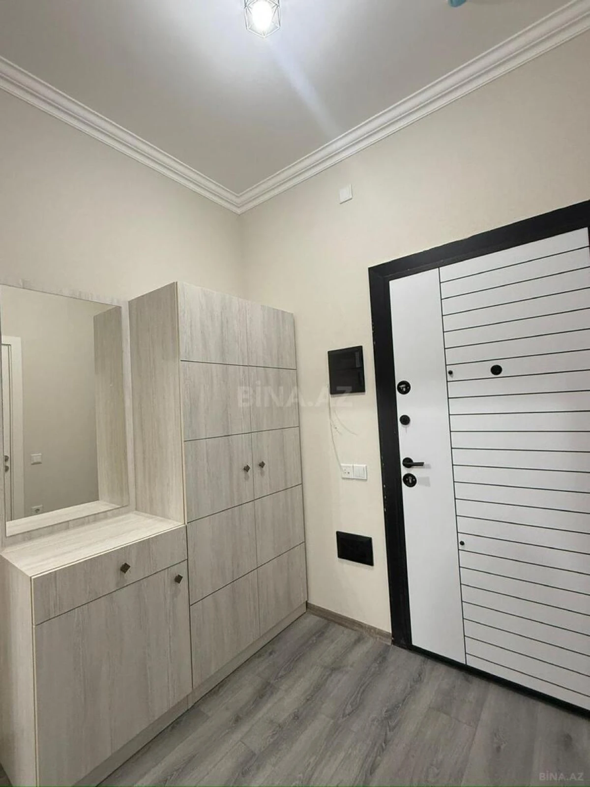 Satılır 2 otaqlı mənzil 50 m²