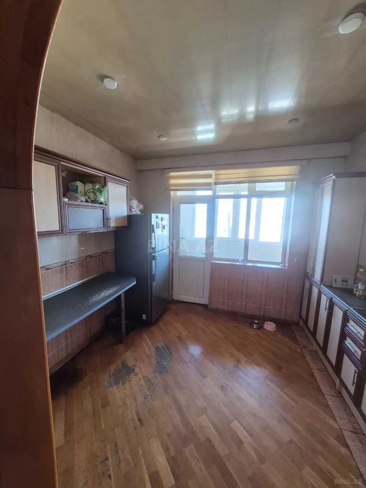 Satılır 3 otaqlı mənzil 95 m²