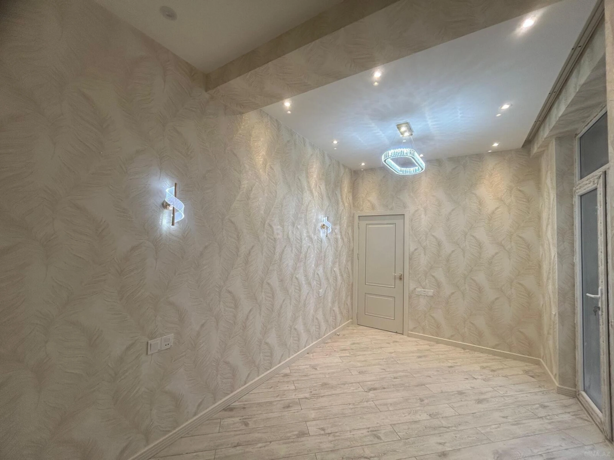 Satılır 3 otaqlı mənzil 90 m²