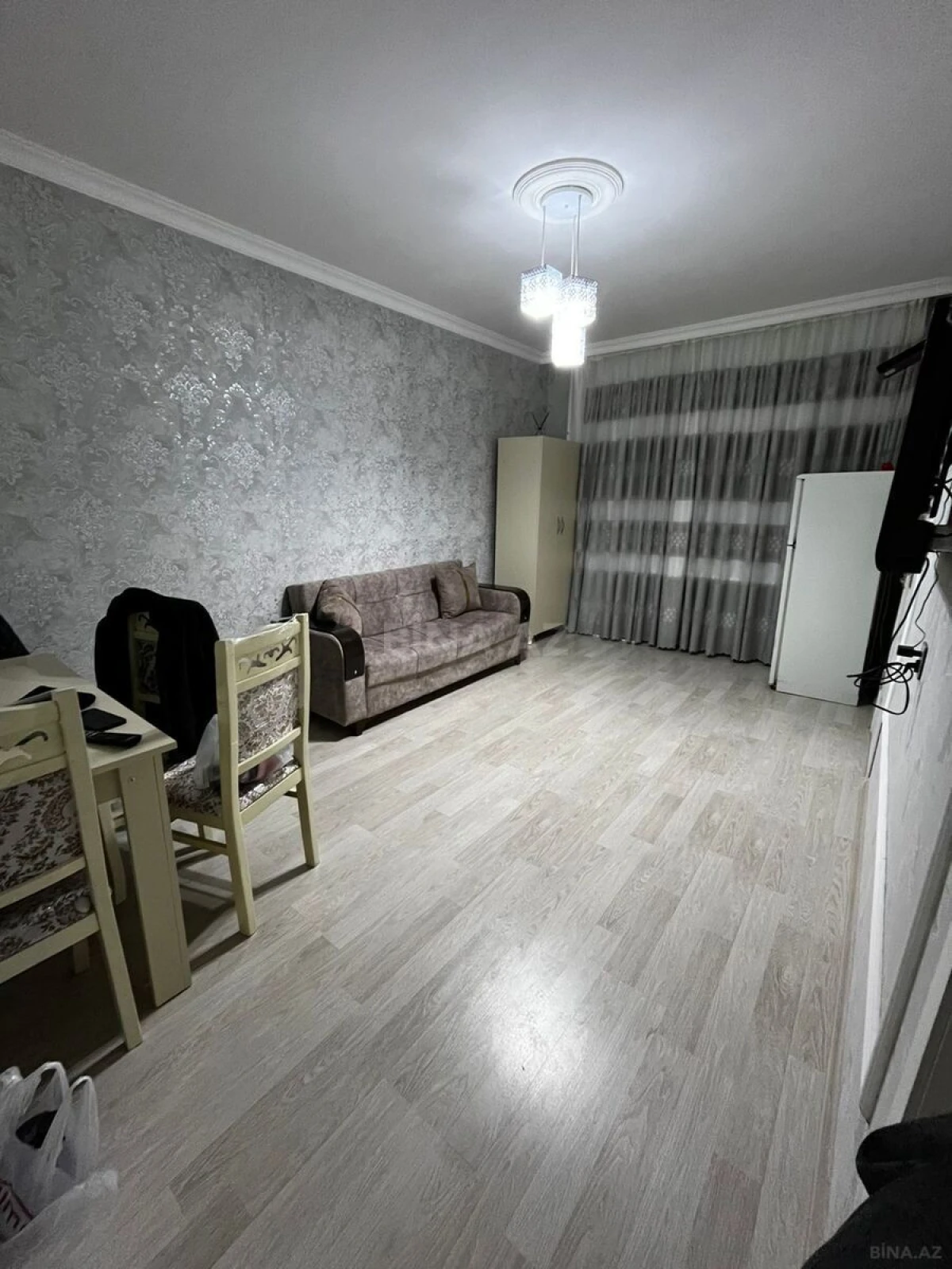 Kirayə verilir 2 otaqlı mənzil 50 m²
