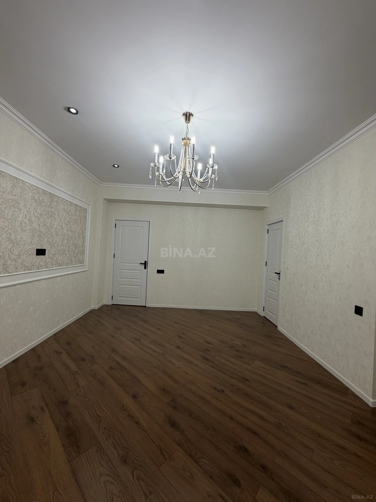 Satılır 2 otaqlı mənzil 56 m²