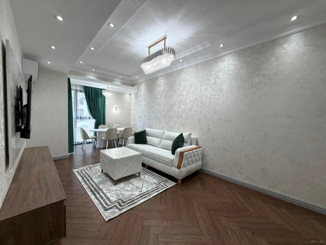 Kirayə verilir 2 otaqlı mənzil 90 m²