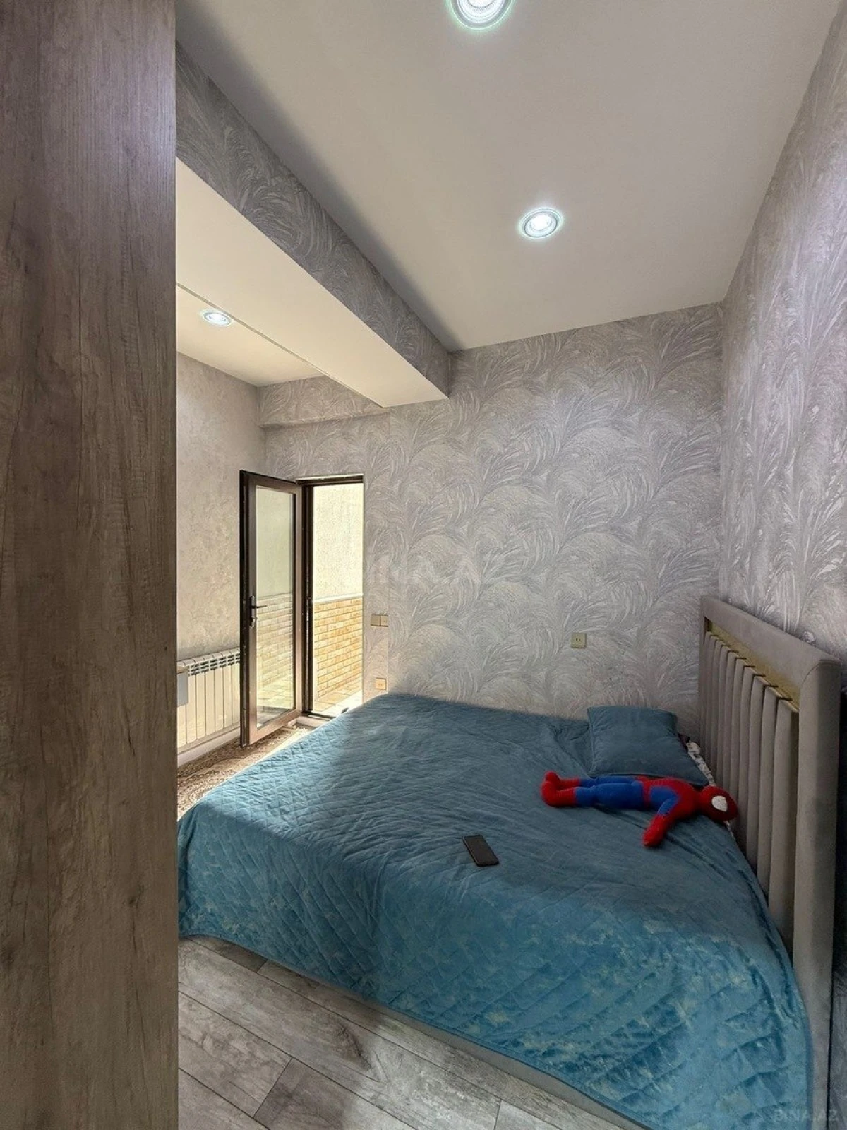 Satılır 2 otaqlı mənzil 67 m²