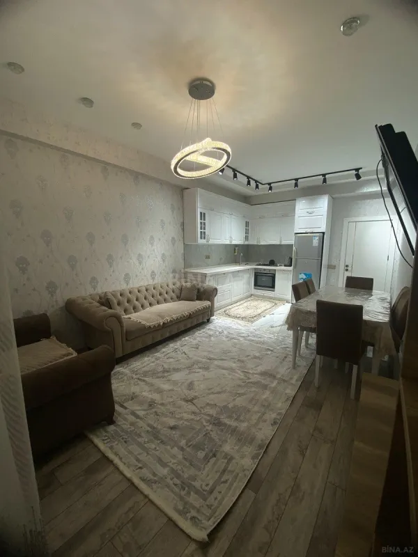 Satılır 2 otaqlı mənzil 67 m²