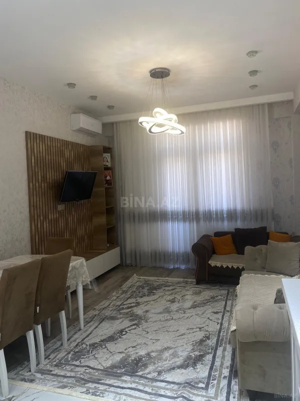 Satılır 2 otaqlı mənzil 67 m²