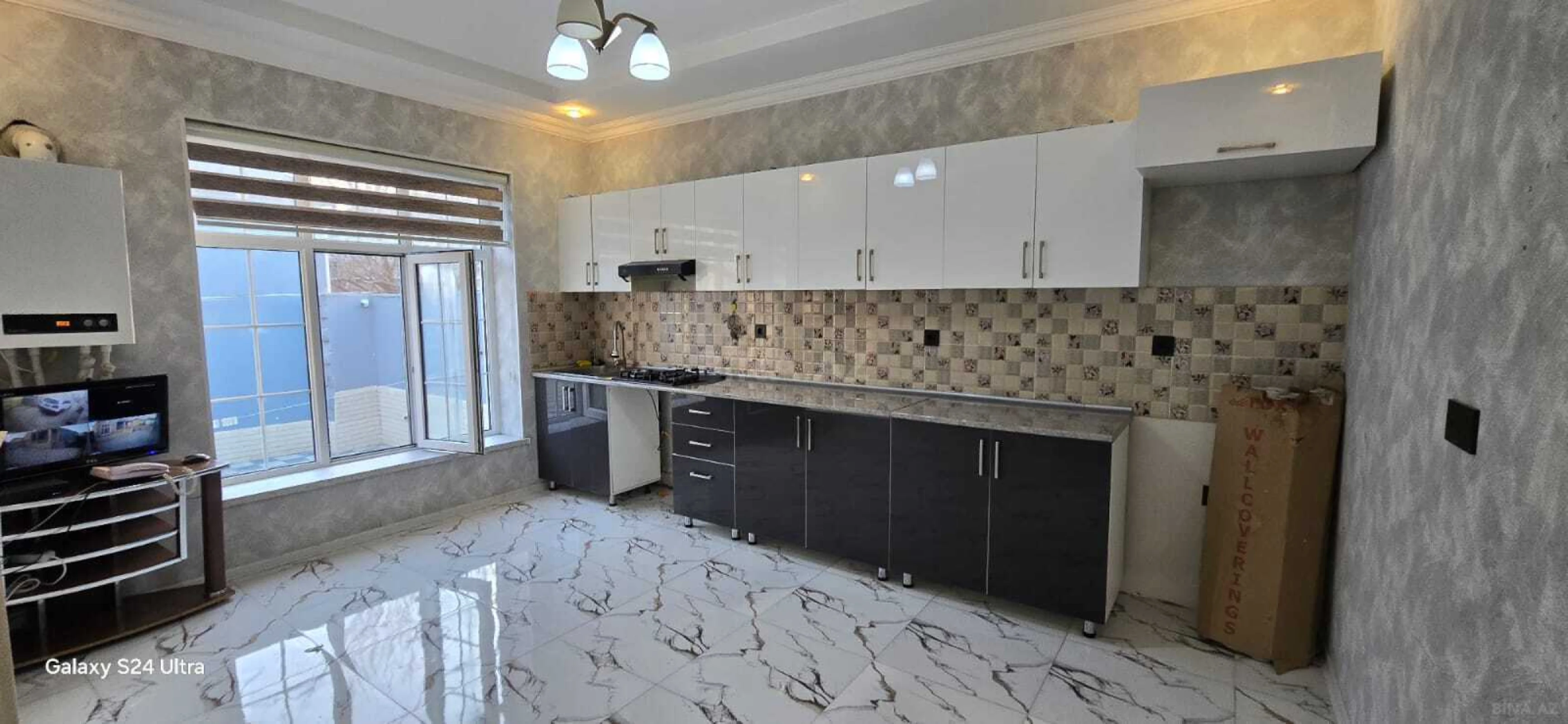 Satılır 4 otaqlı həyət evi 140 m²