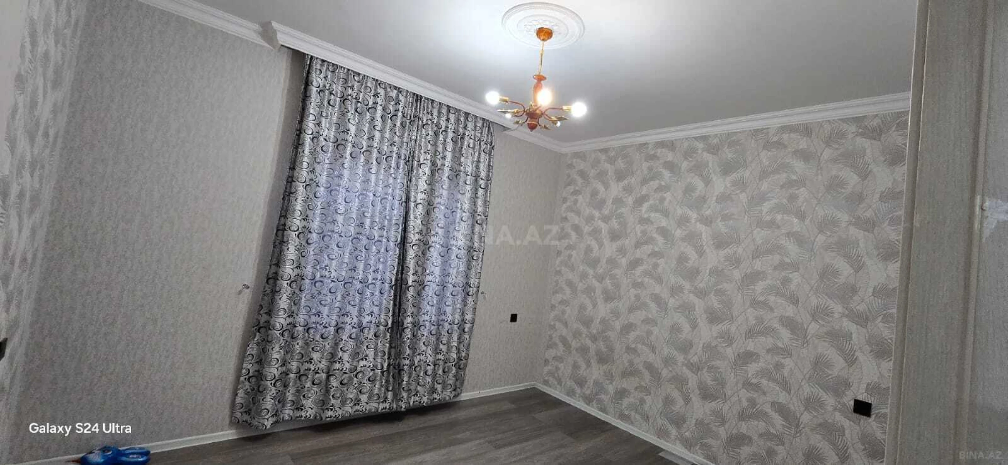Satılır 4 otaqlı həyət evi 140 m²