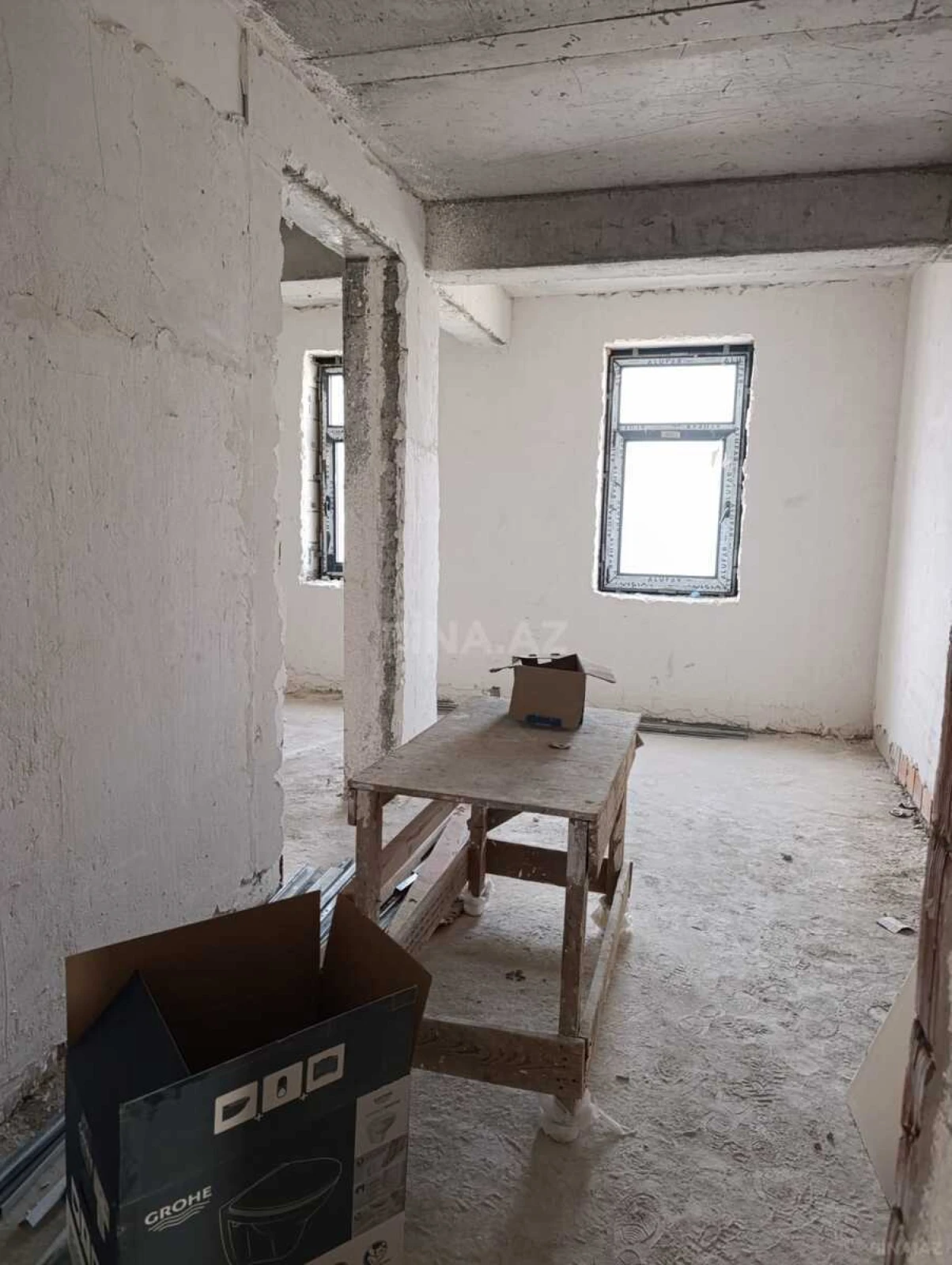 Satılır 3 otaqlı mənzil 125 m²