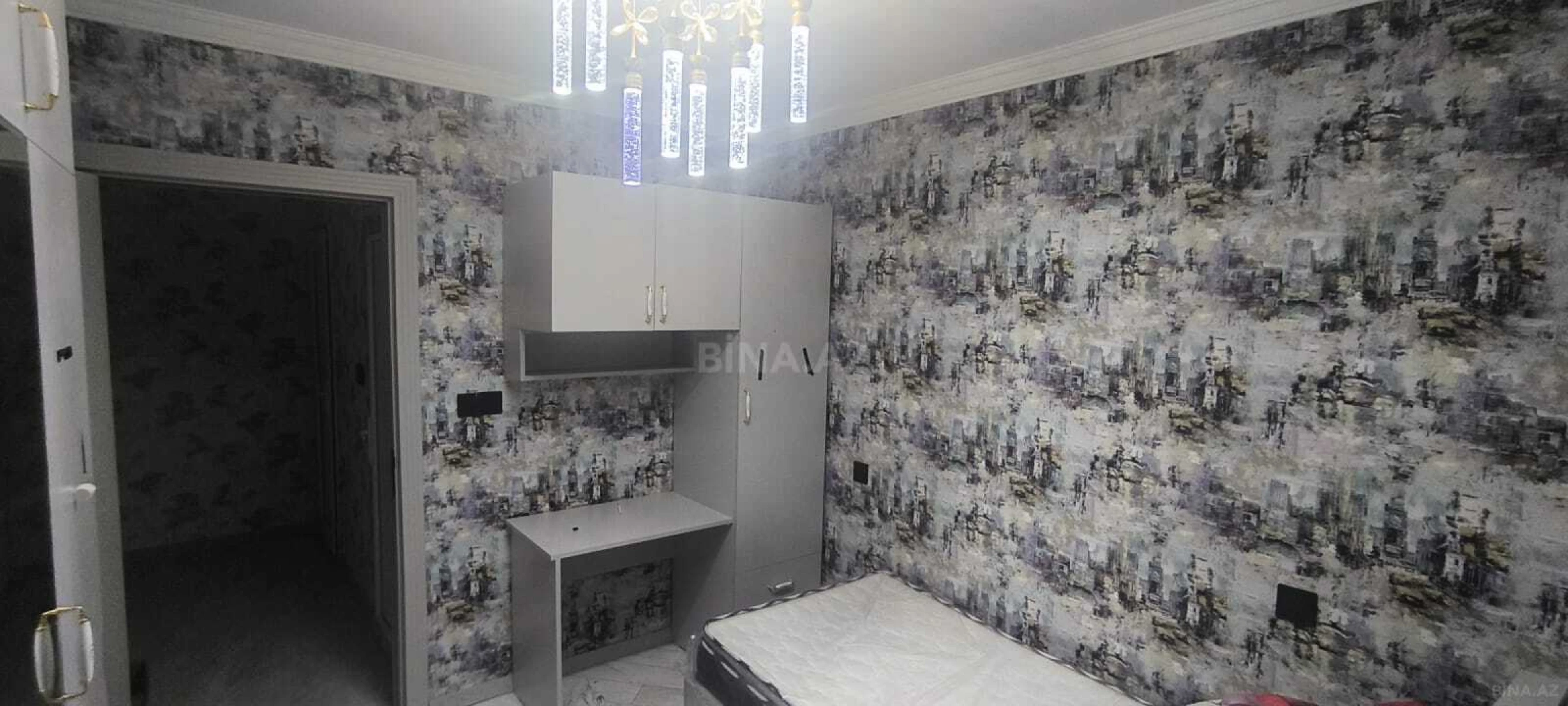 Kirayə verilir 3 otaqlı mənzil 100 m²