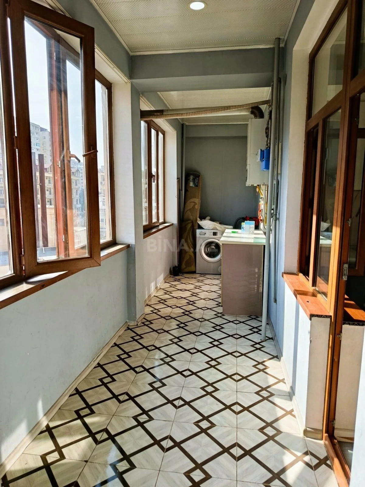Kirayə verilir 3 otaqlı mənzil 110 m²