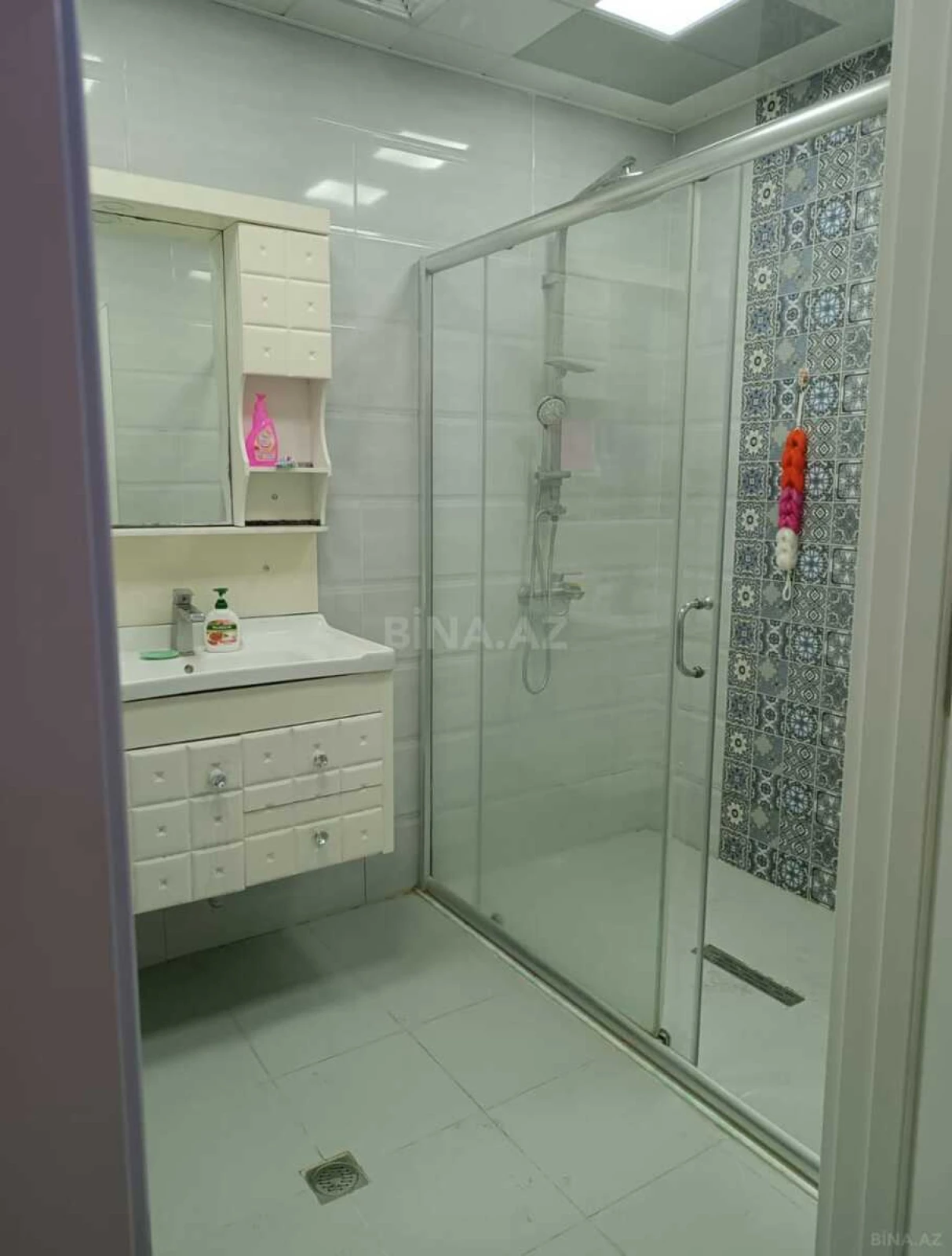 Kirayə verilir 3 otaqlı mənzil 110 m²