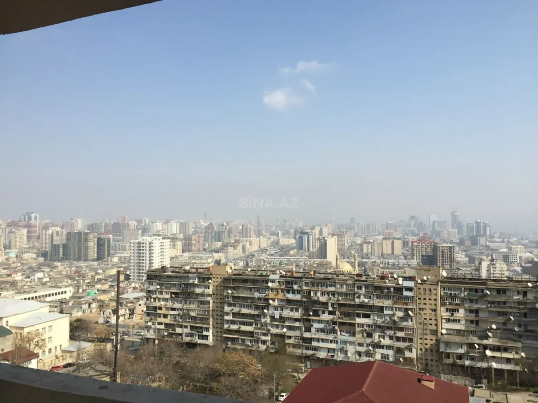 Satılır 2 otaqlı mənzil 102 m²