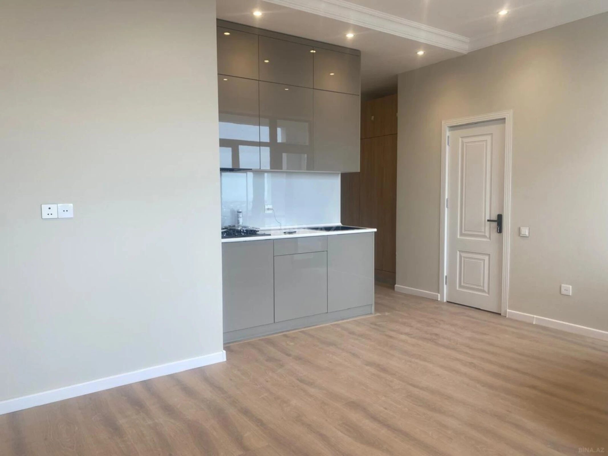 Satılır 1 otaqlı mənzil 34 m²
