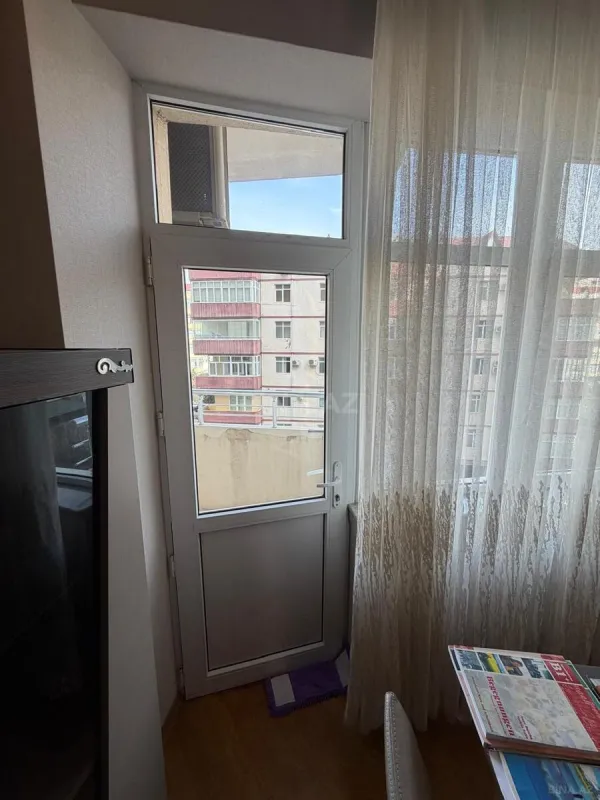 Satılır 3 otaqlı mənzil 132 m²