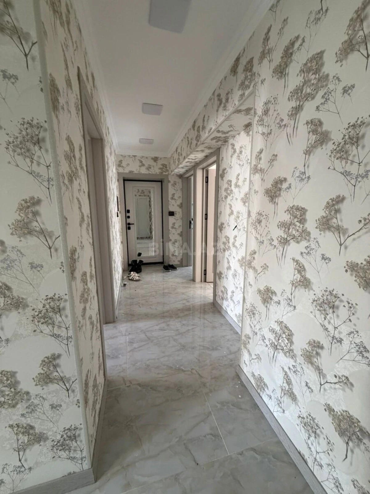 Kirayə verilir 3 otaqlı mənzil 100 m²