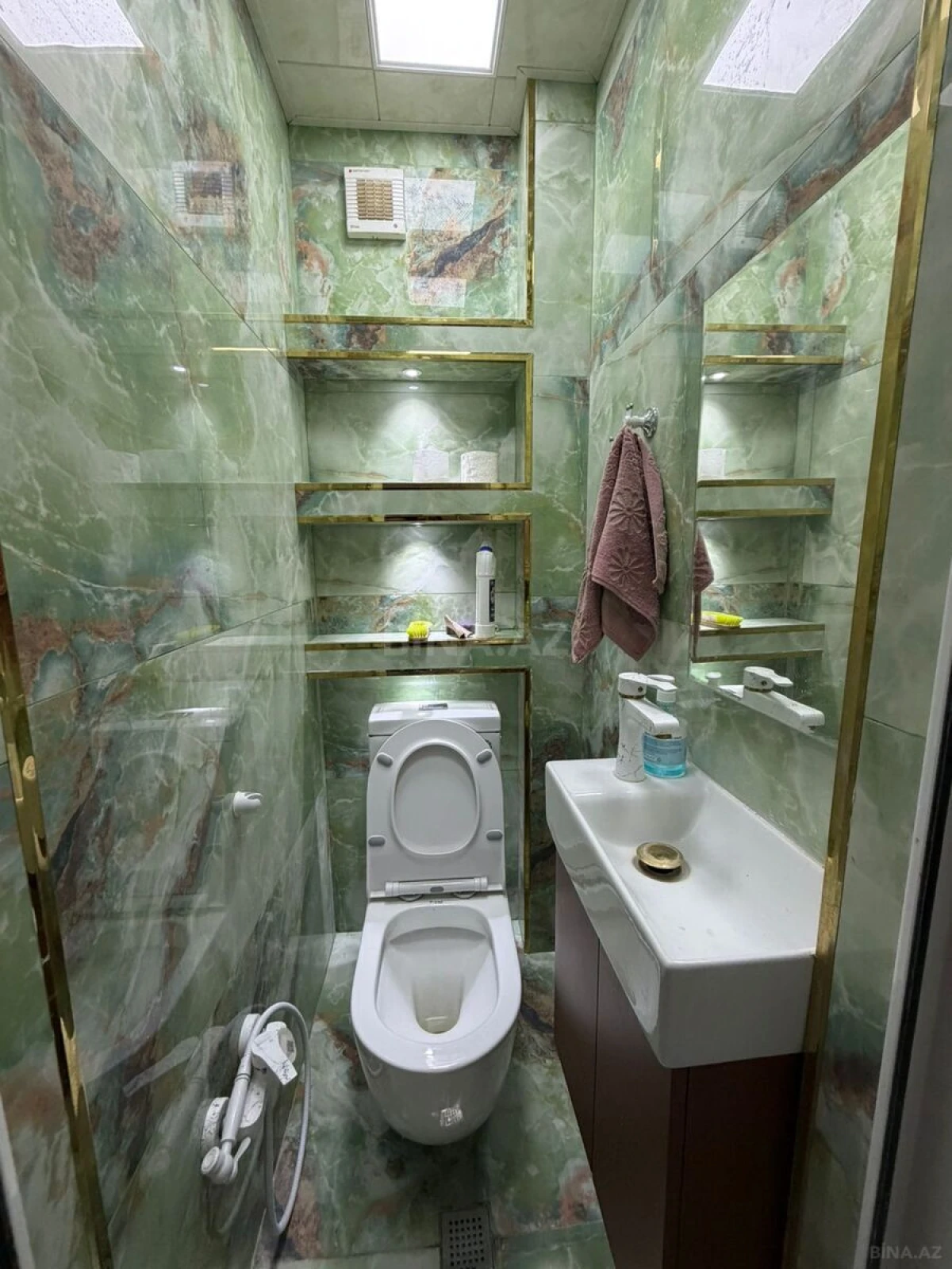 Kirayə verilir 3 otaqlı mənzil 100 m²