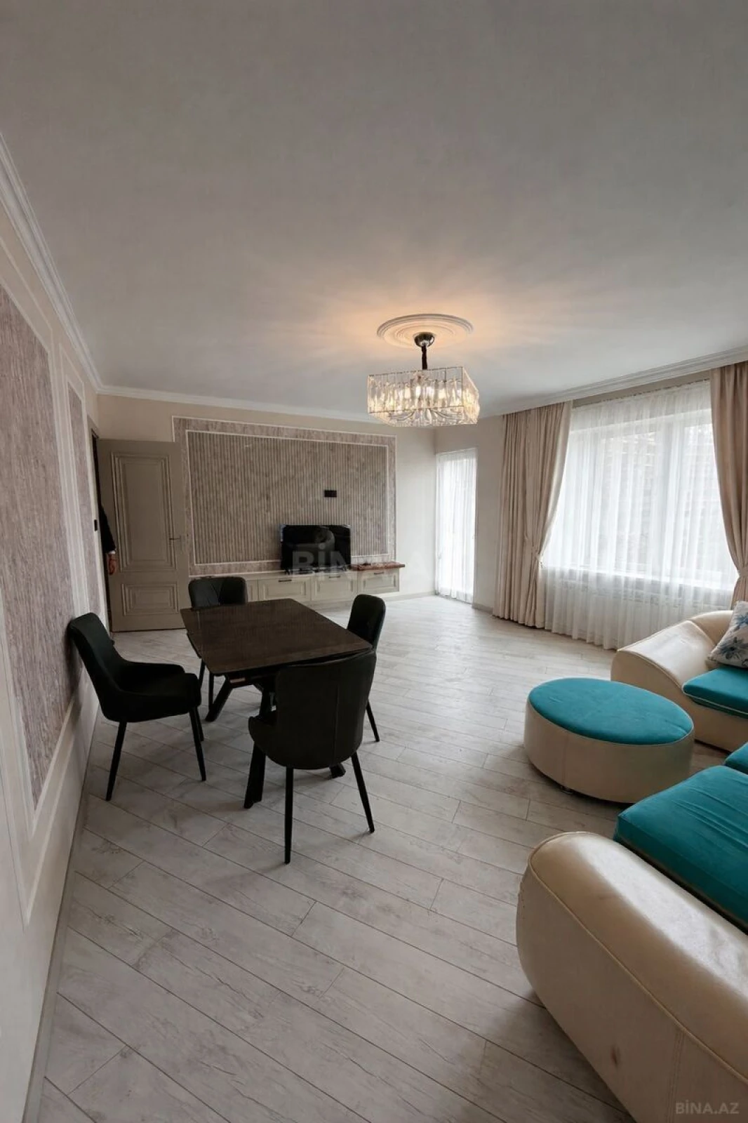 Kirayə verilir 3 otaqlı mənzil 100 m²