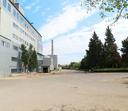 Kirayə verilir obyekt 1000 m²