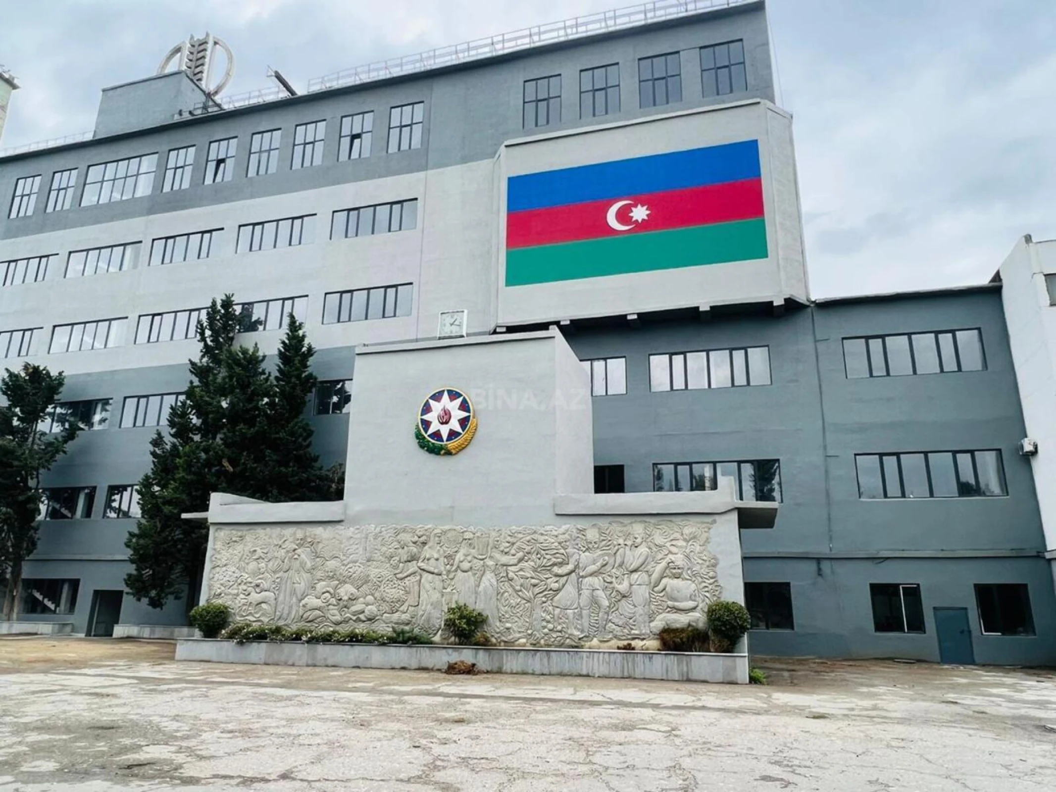 Kirayə verilir obyekt 1000 m²