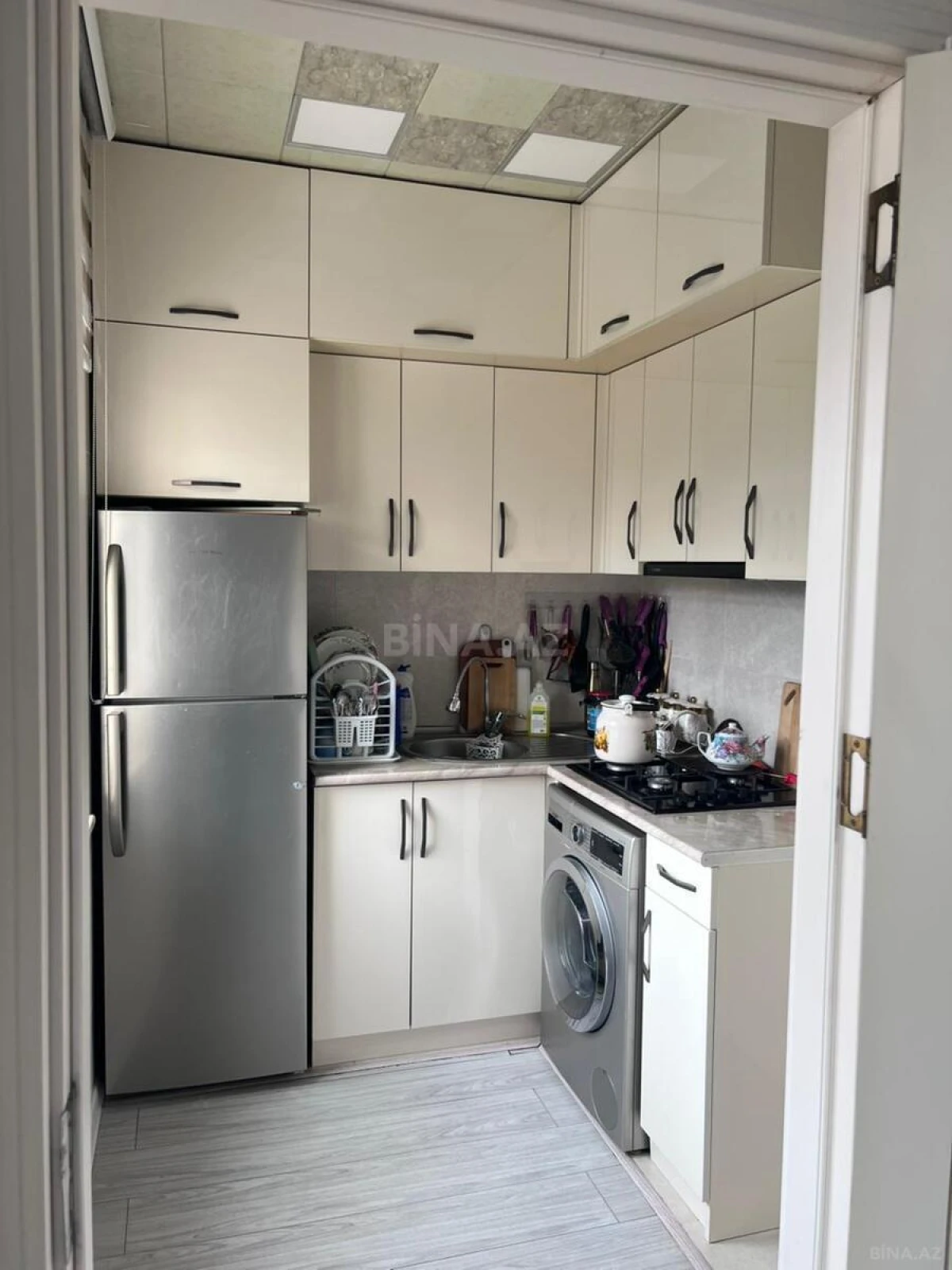 Satılır 3 otaqlı mənzil 70 m²