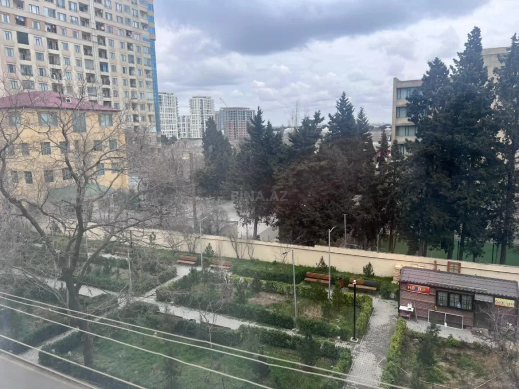 Satılır 3 otaqlı mənzil 70 m²