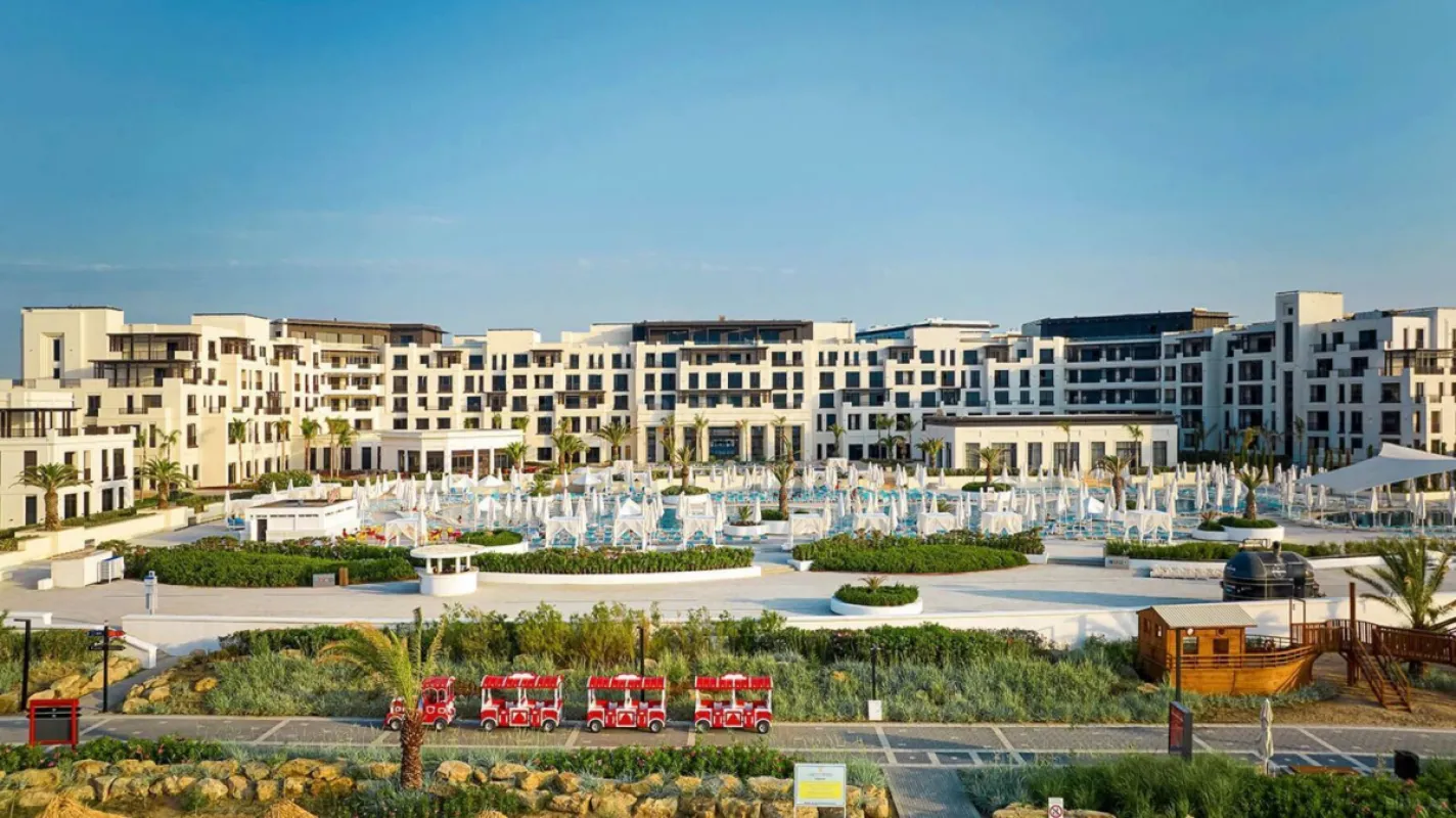 Kirayə verilir 2 otaqlı mənzil 90 m²