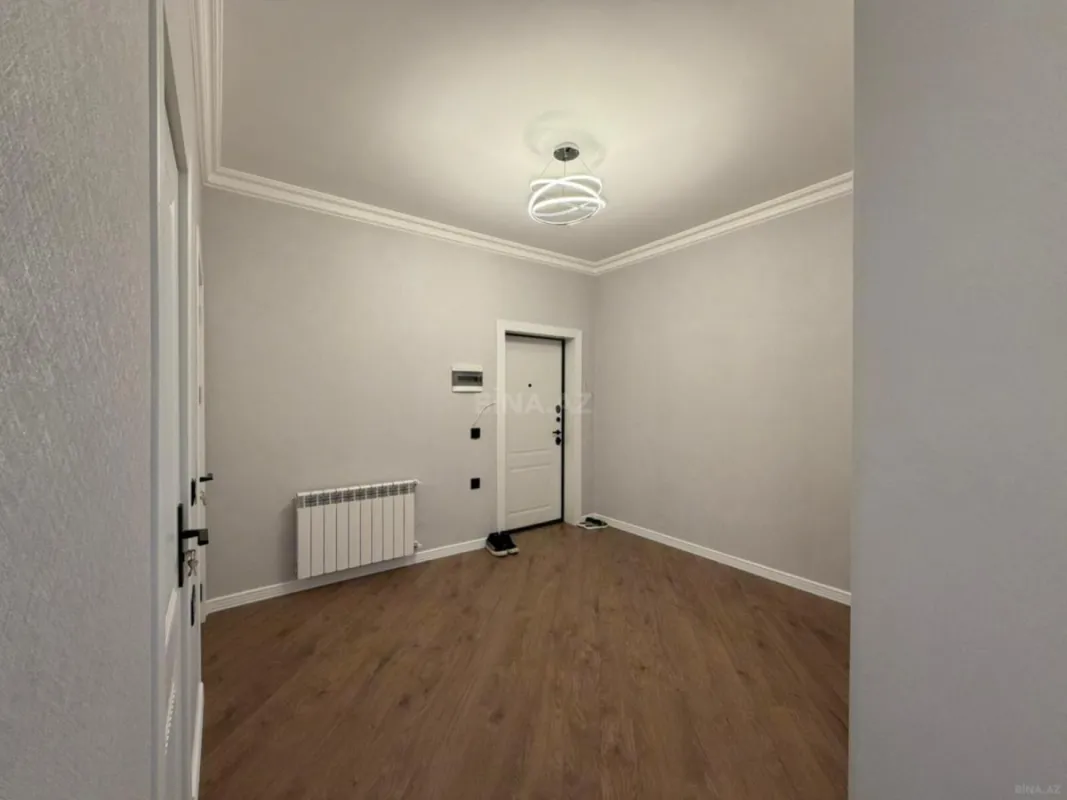 Satılır 2 otaqlı mənzil 90 m²