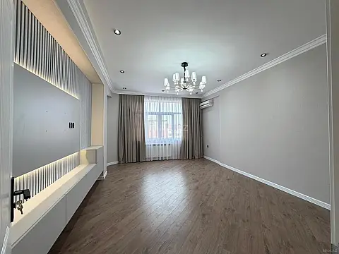 Satılır 2 otaqlı mənzil 90 m²