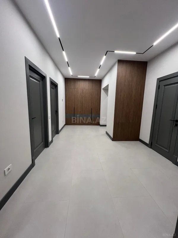 Kirayə verilir 3 otaqlı mənzil 145 m²