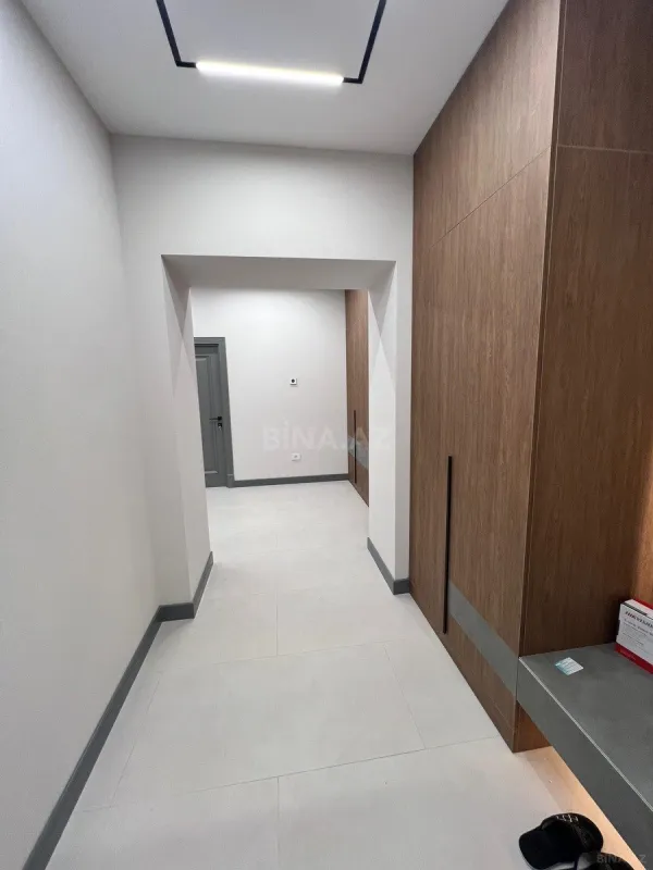 Kirayə verilir 3 otaqlı mənzil 145 m²
