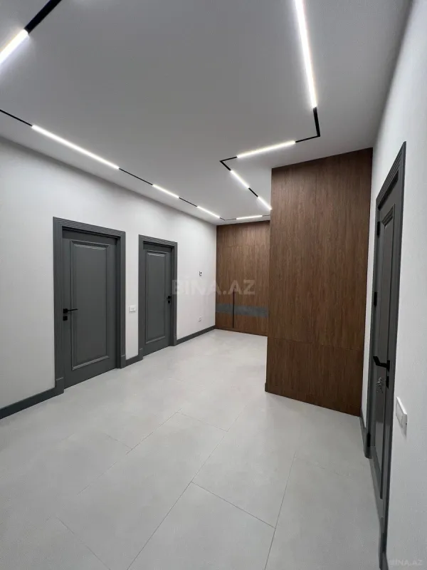 Kirayə verilir 3 otaqlı mənzil 145 m²
