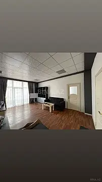 Kirayə verilir 20 otaqlı ofis 2200 m²