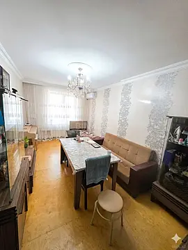 Kirayə verilir 2 otaqlı mənzil 65 m²