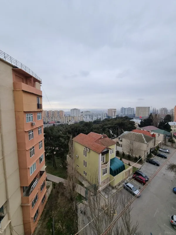Satılır 3 otaqlı mənzil 60 m²