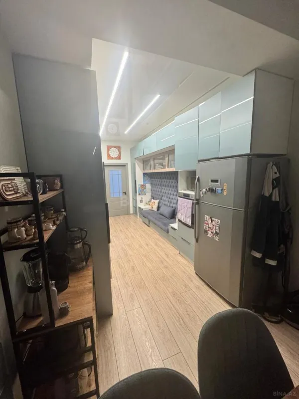 Satılır 4 otaqlı mənzil 157 m²