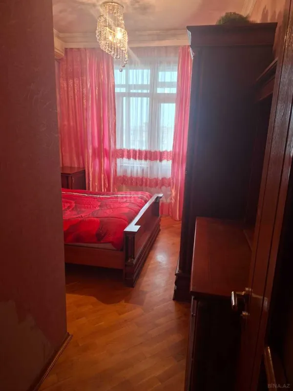 Satılır 3 otaqlı mənzil 85 m²