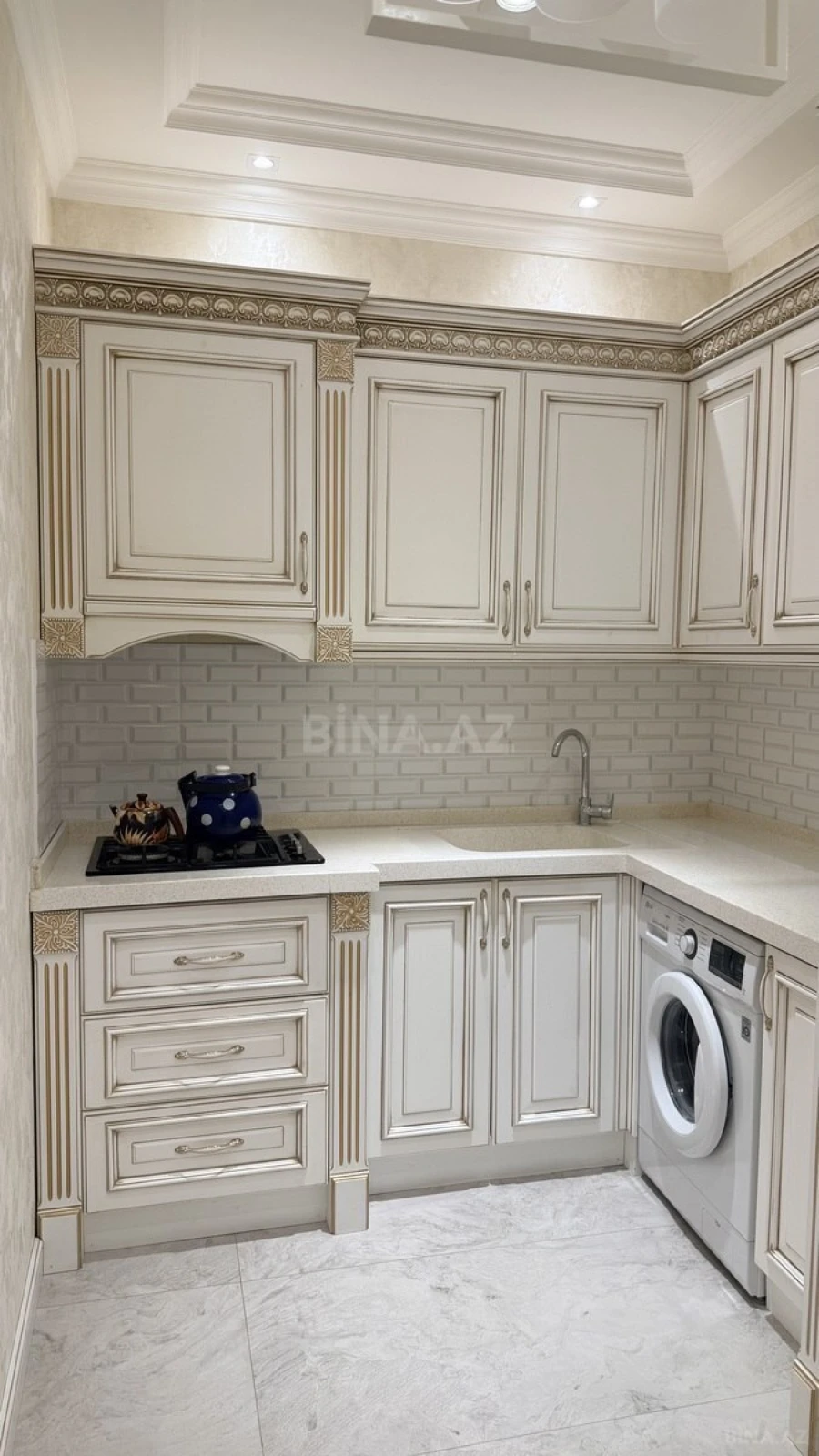 Satılır 2 otaqlı mənzil 65 m²