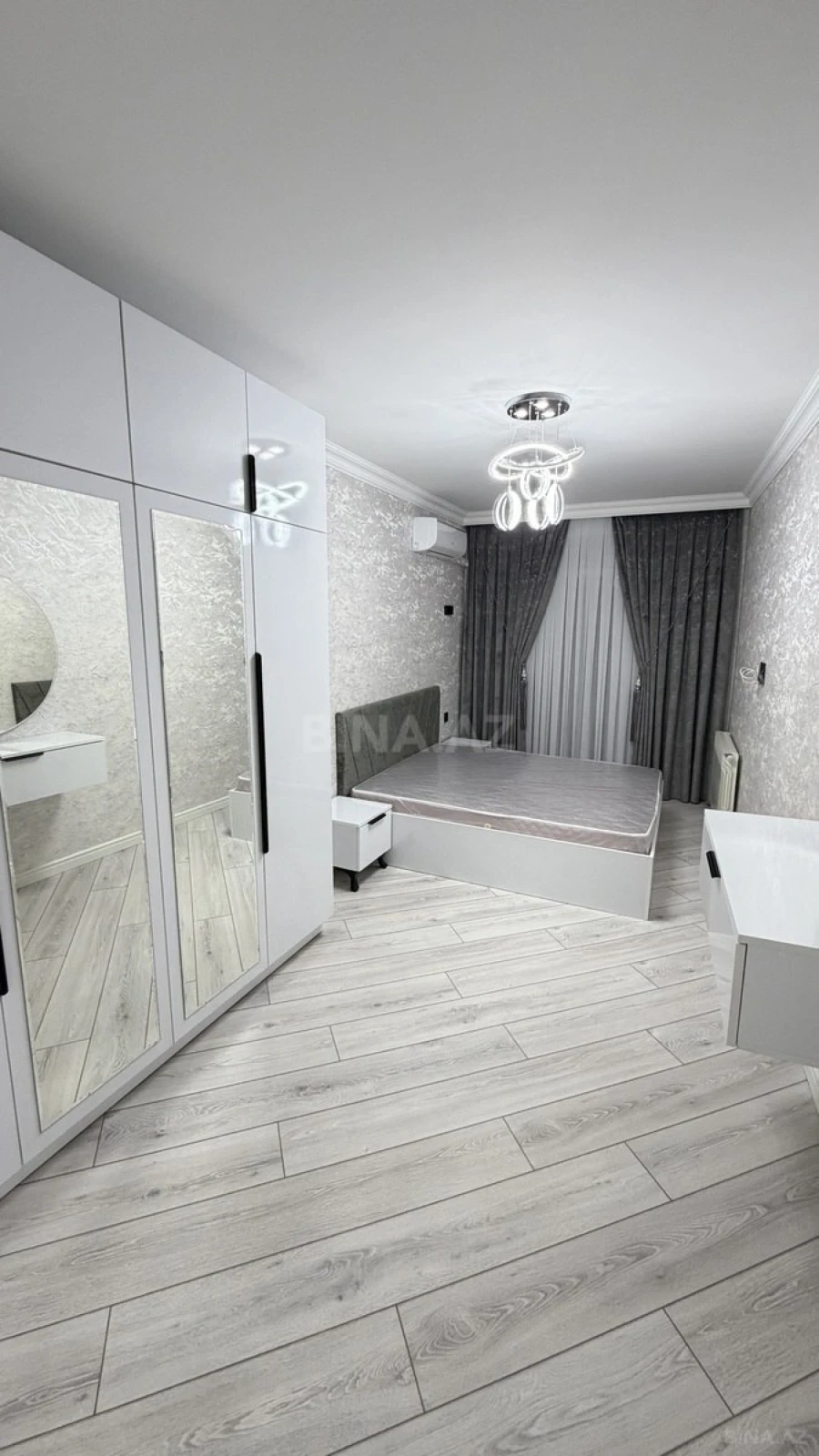 Satılır 3 otaqlı mənzil 75 m²