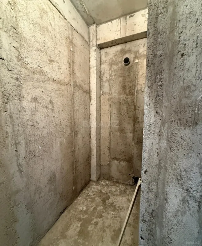 Satılır 2 otaqlı mənzil 72 m²