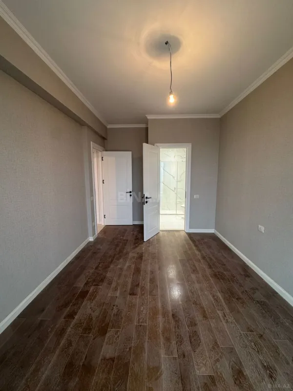 Satılır 3 otaqlı mənzil 86 m²