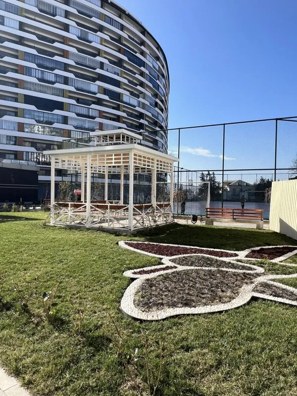 Satılır 3 otaqlı mənzil 114.5 m²